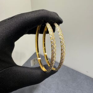 Begagnad Armring i 18K – Mycket Fin Design