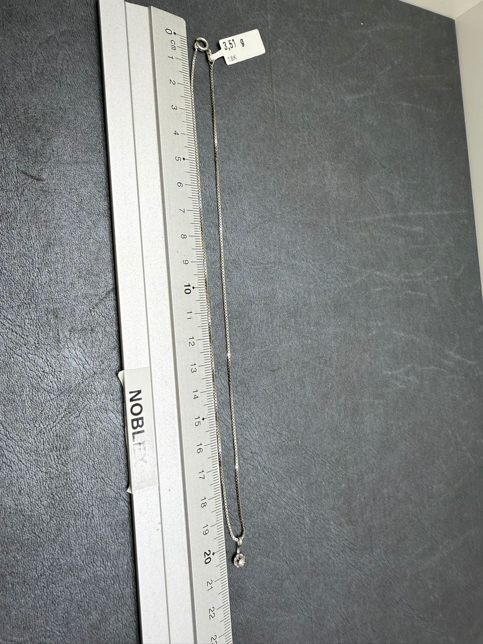 Begagnad Halsband med Diamant - Bild 2