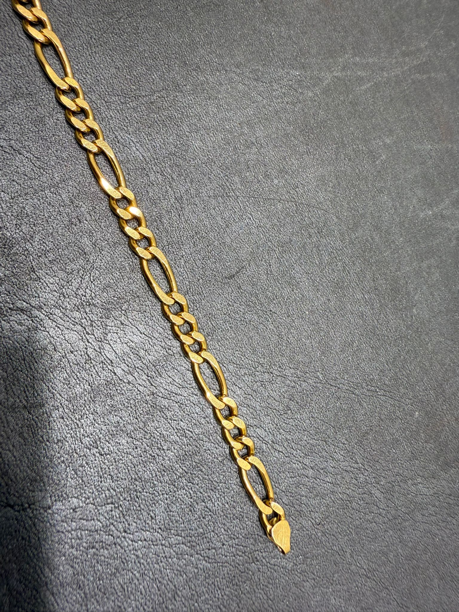 Begagnad Elegant Armband i 18K - Bild 4