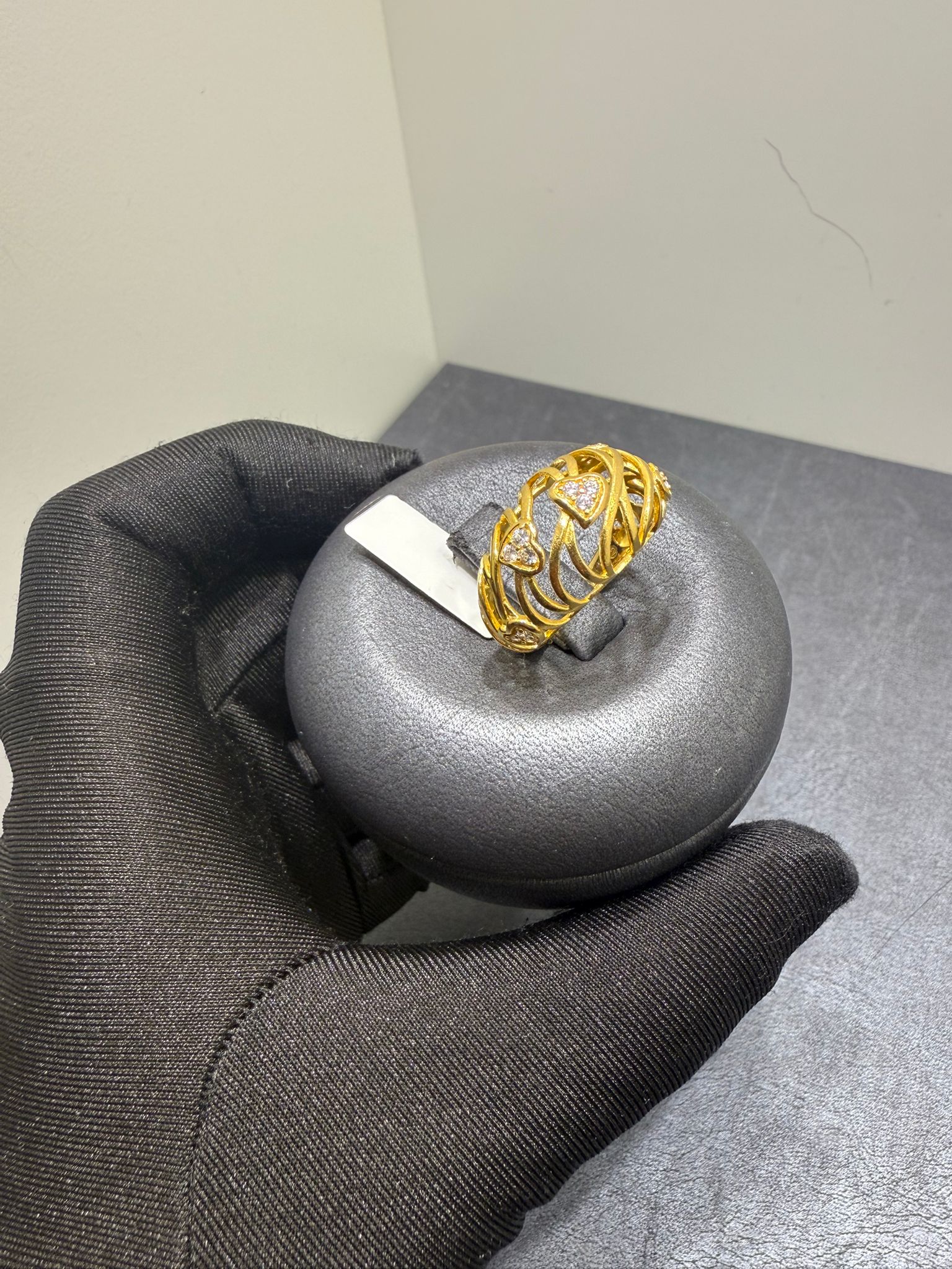 Begagnad ring i 21K guld - Bild 4