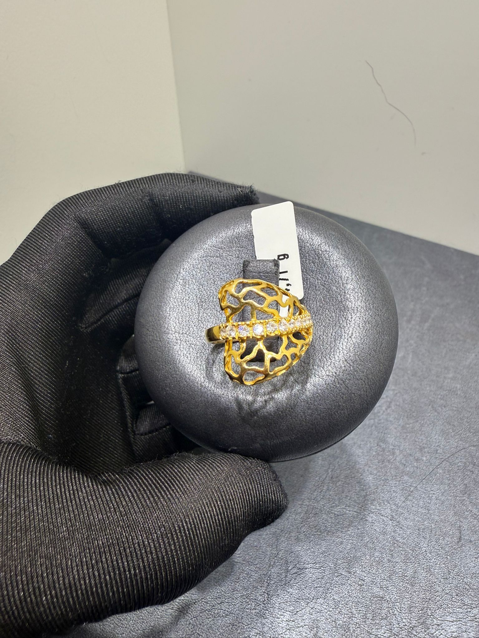 Begagnad ring i 21K guld - Bild 2