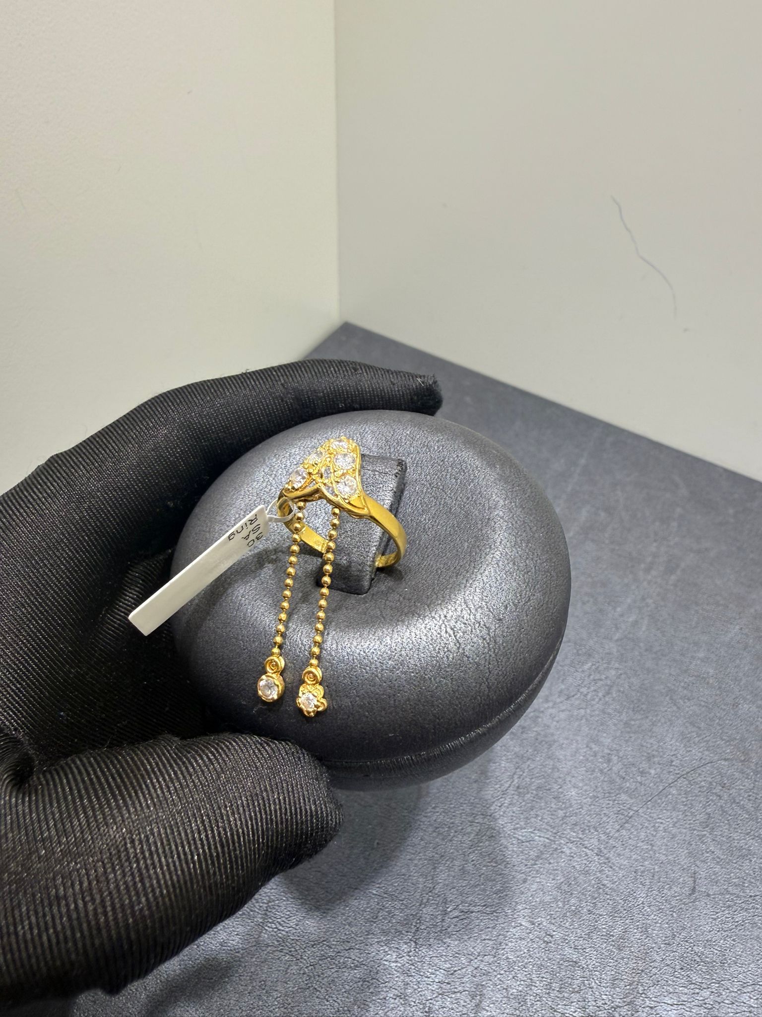 Begagnad ring i 21K guld - Bild 2