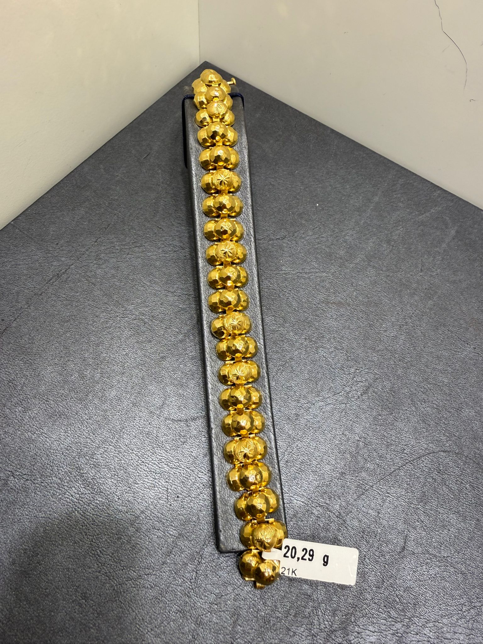 Begagnad Elegant Armband i 21K