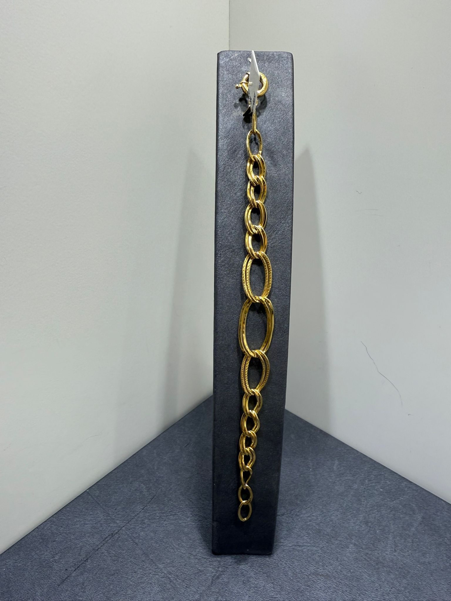 Begagnad Elegant Armband i 21K 6,29g - Bild 2