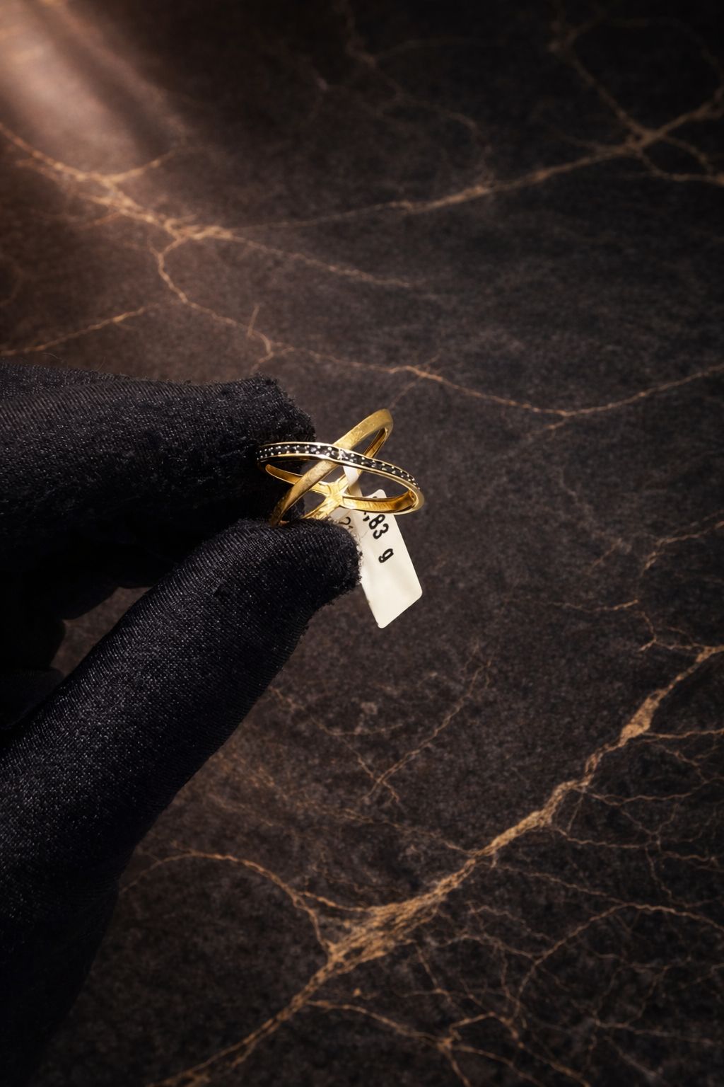 Begagnad ring i 21K 2,83g