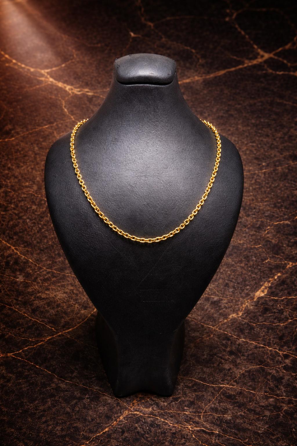 Begagnad Halsband - Unikt motiv 18K - 13,83g