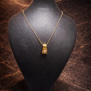 Begagnad Halsband –  med Hänge 18K - 5,54g