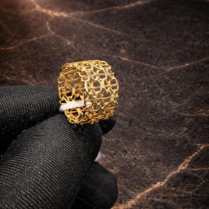 Begagnad X-länk ring i 18K-4,06g