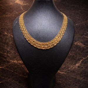 Begagnad Kort X-länk Halsband 18k - 30,01g