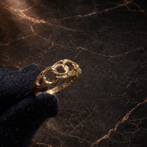 Begagnad Bismarck-ring i 18K - 2,36g