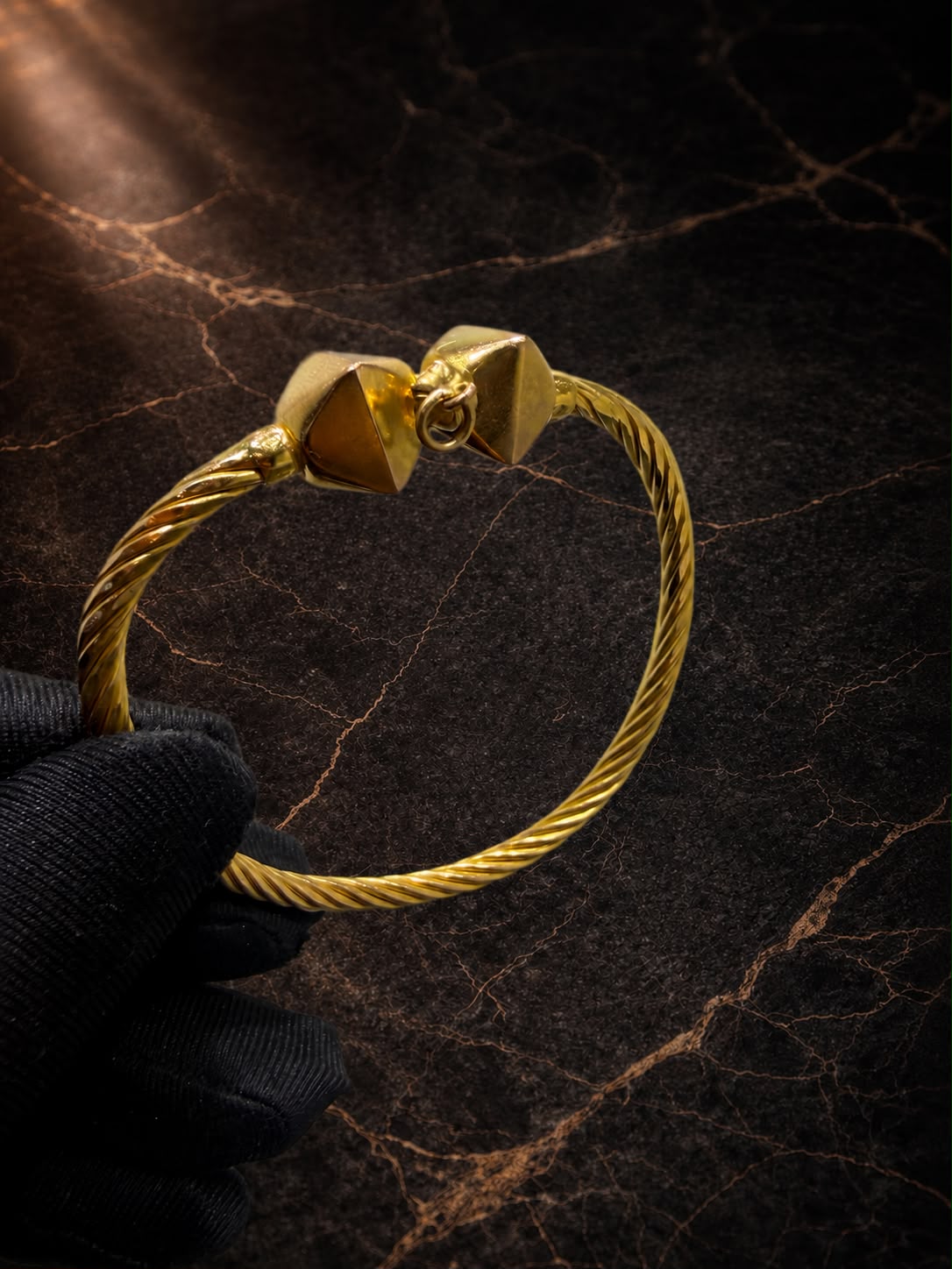 Begagnad Armring – 21K - 17,10g