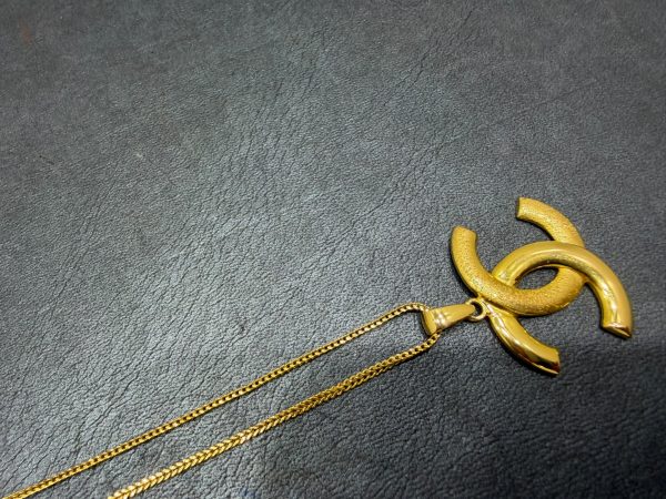 Begagnad Halsband –  med Hänge 21k - 9,85g - Bild 3