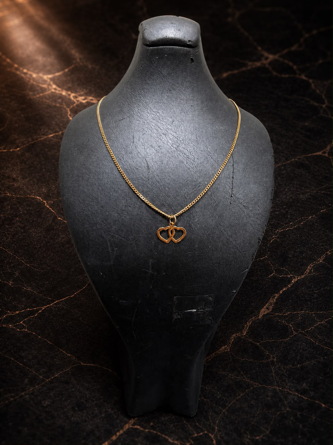 Begagnad Halsband – med hjärta 18k - 4,51g