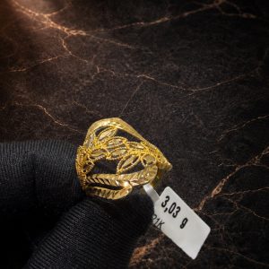 Begagnad ring i 21K - 3,03g