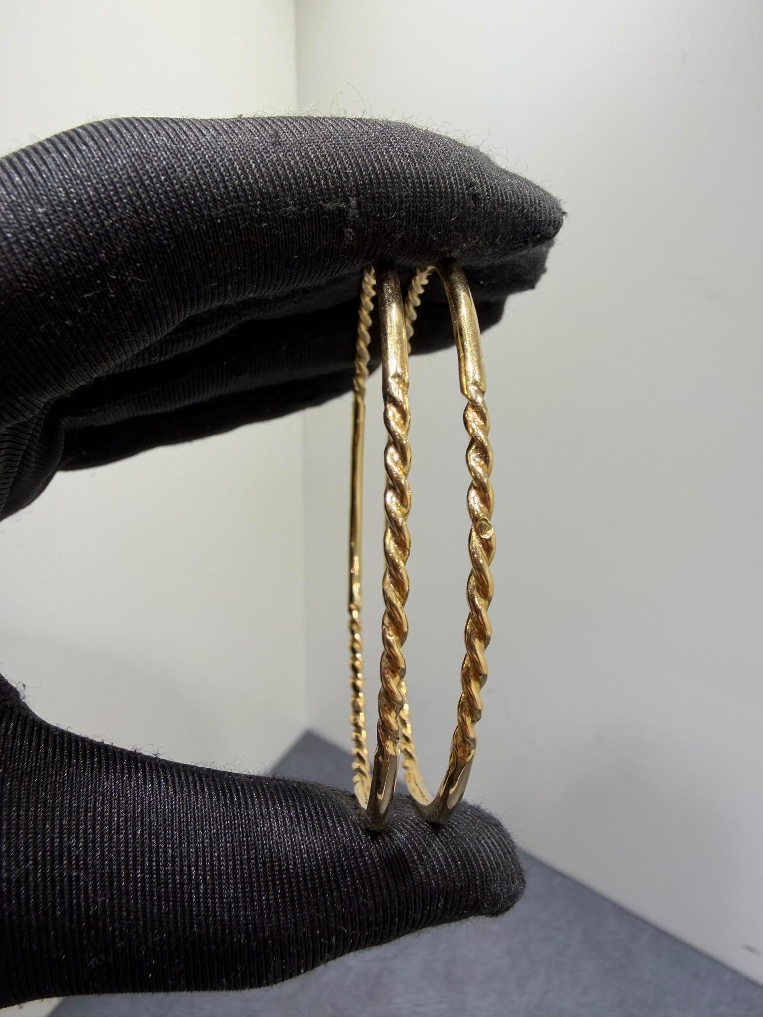 Begagnad Armring 18k - 2st. - 15,19g - Bild 2