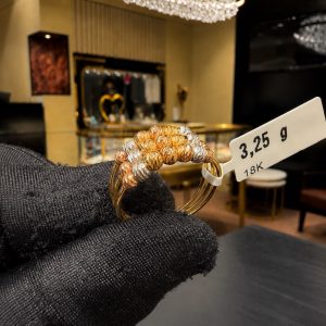 Begagnad ring i 18K - 3,25g