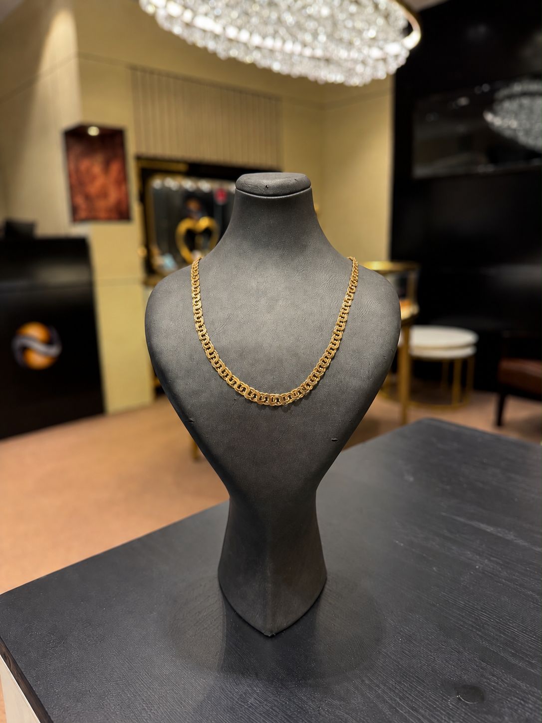 Begagnad Bismarck Halsband 18k - 19,73g
