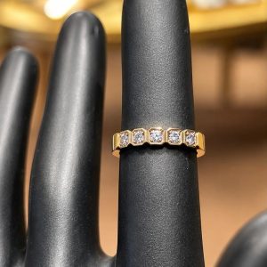 Begagnad ring med Diamanter 18K - 4,55g