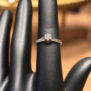 Begagnad ring med Diamanter 18K - 3,30g